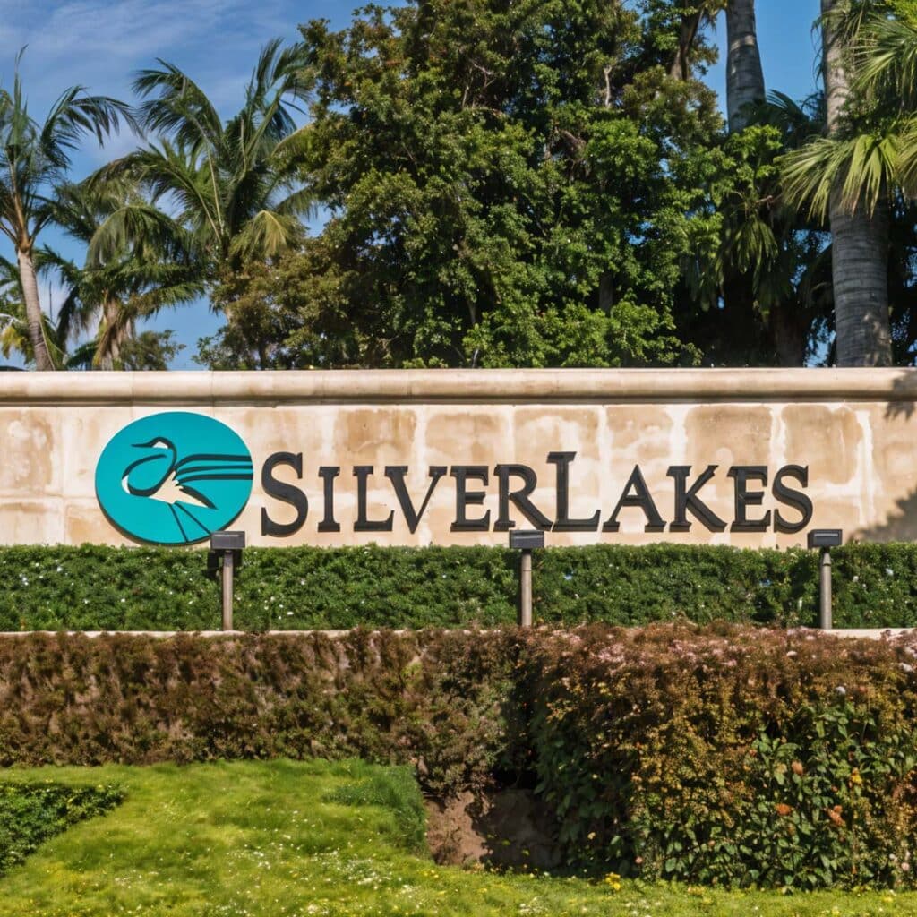 Silverlakes Florida sign